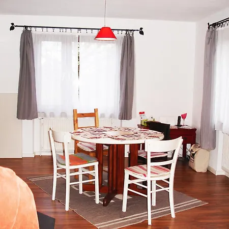Huuske Holiday home *
